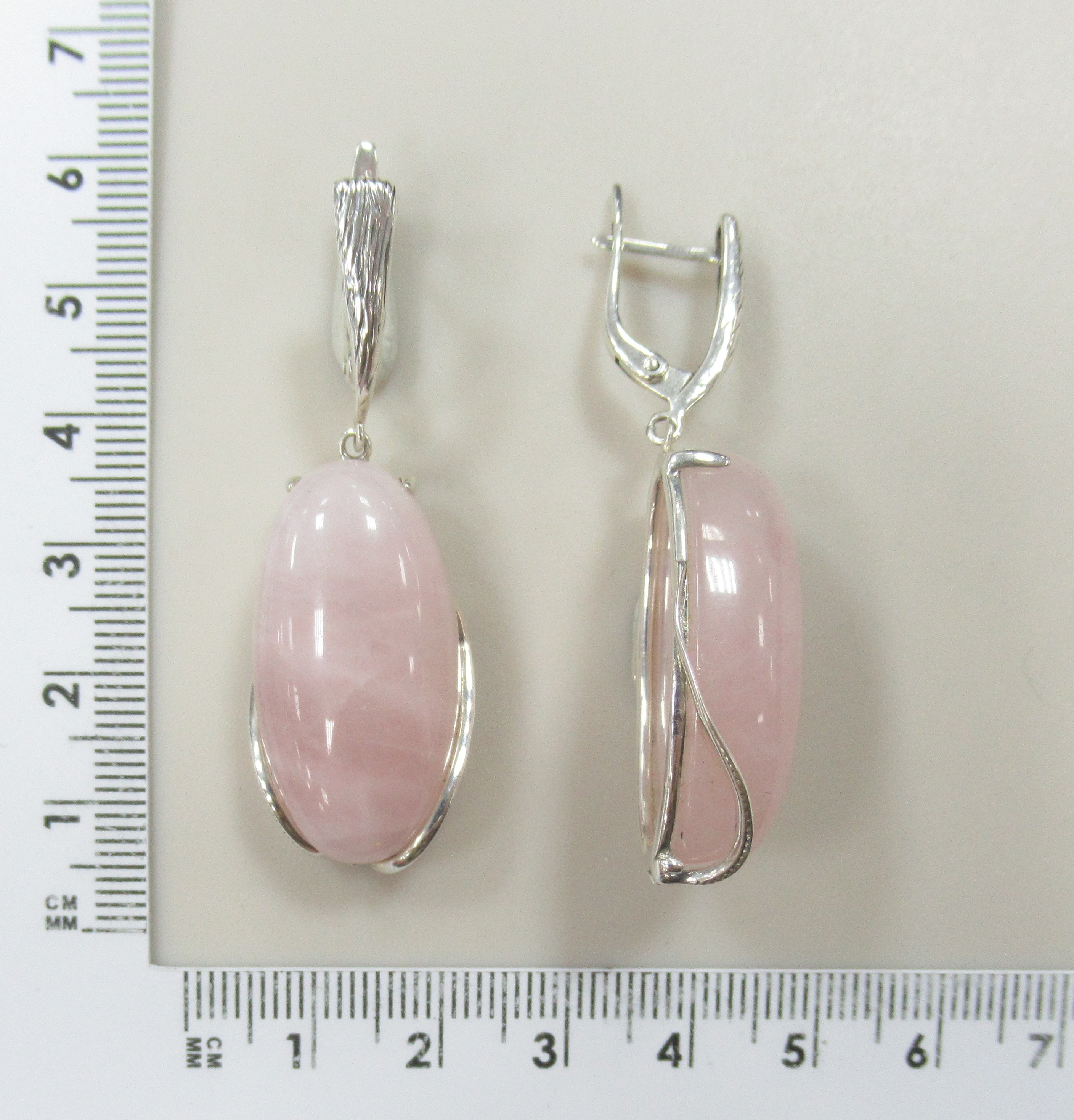 Серебряные серьги с розовым кварцем